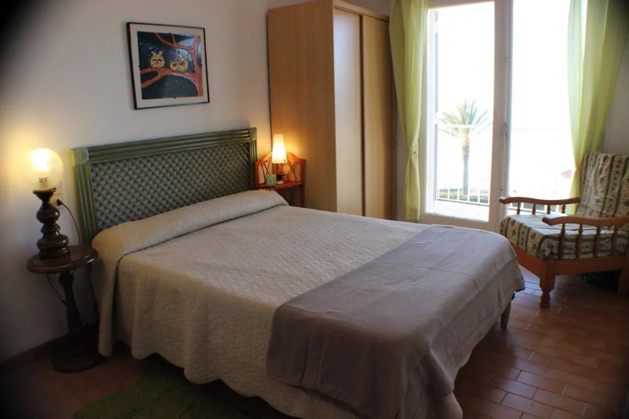 Holiday home Coronas 22 - Casa Con Magnificas Vista Al Mar En R Roses Spain